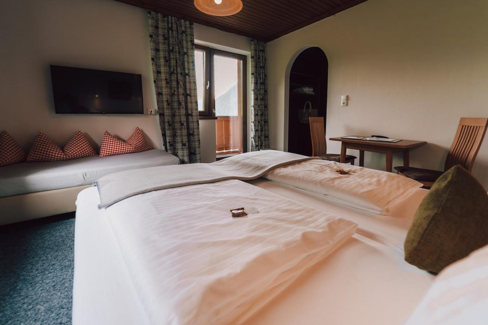 Brandgut - Vor Freude Gluehen Hotel Viehhofen Kültér fotó