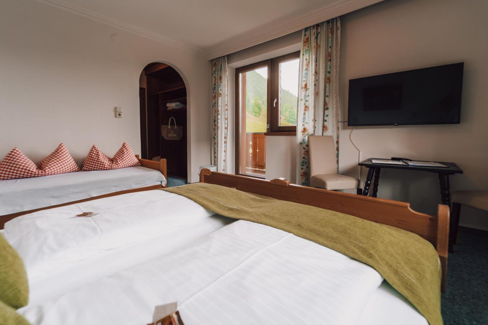 Brandgut - Vor Freude Gluehen Hotel Viehhofen Kültér fotó