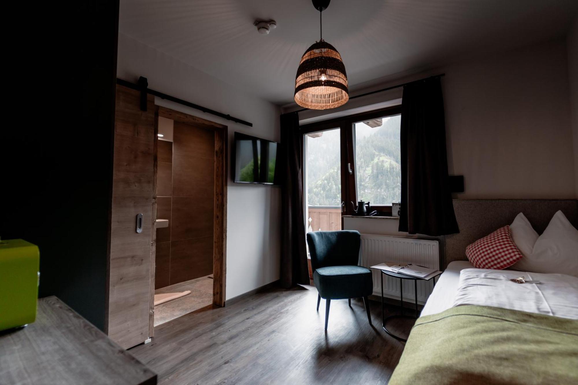 Brandgut - Vor Freude Gluehen Hotel Viehhofen Kültér fotó